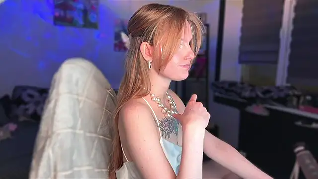 Lunaacyy's Live XXX Chat