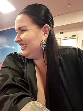 GeorgiaLerox élő XXX-chatje