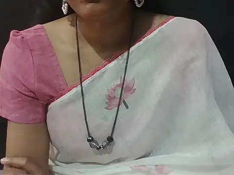 Chat XXX en directo de Thilothama_Vaishu