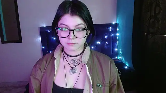 Ginebra_Sensual's Live XXX Chat