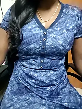 Tamilmallu-duskygirl03's Live XXX Chat