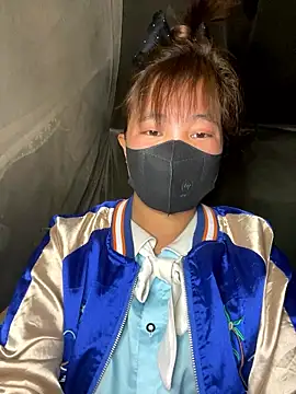 delwyn1 网络视讯表演