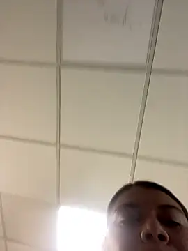 Maya_Manes' Webcam Show