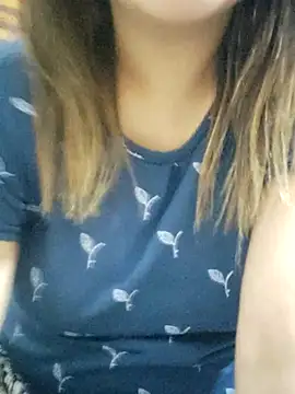 Chatroom XXX en direct de Tanha18