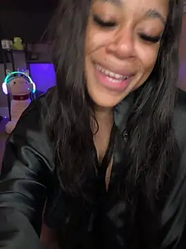 Tikalalin Live XXX Chat