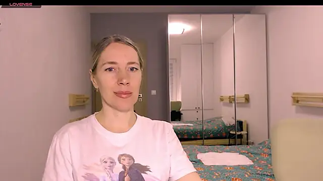 Javelinka's Live XXX Chat