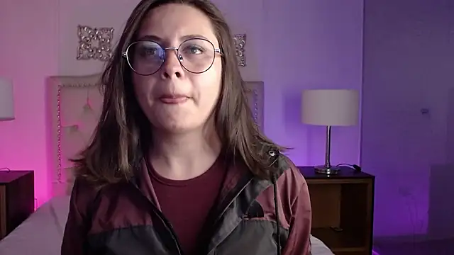 Alice_Sinclair_ Chat XXX live