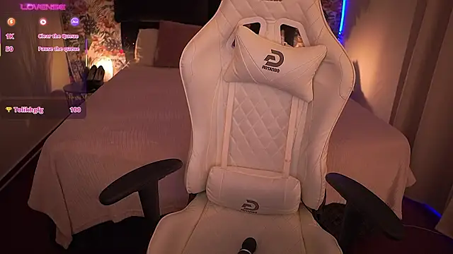 KristiiMax: вебкам-шоу