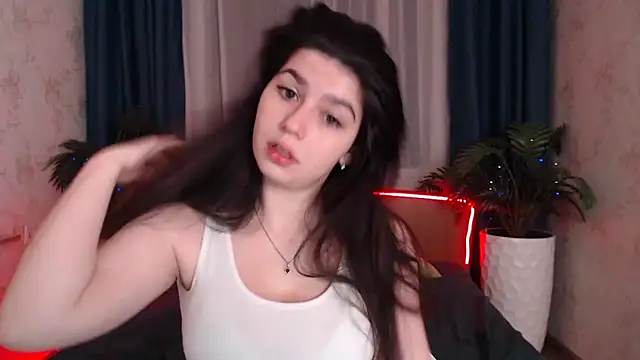 KisaModel's Live XXX Chat