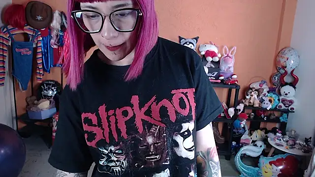 MissMiia2 élő XXX-chatje