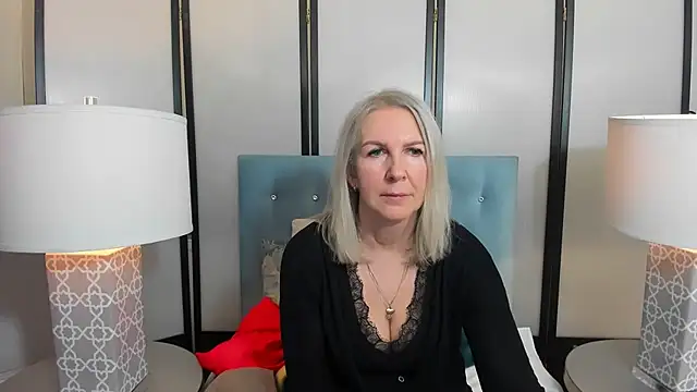 EricaTop élő XXX-chatje