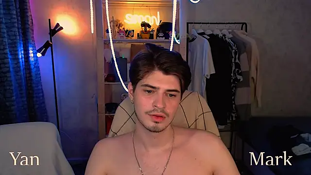 itsyanbb's Webcam Show