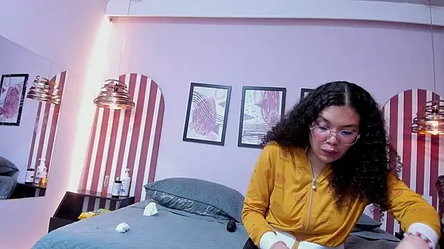 SweetStarr_: απευθείας συνομιλία ΧΧΧ