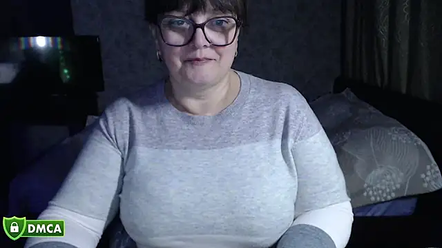 BrandiOhNight élő XXX-chatje