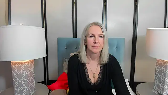 EricaTop's Live XXX Chat