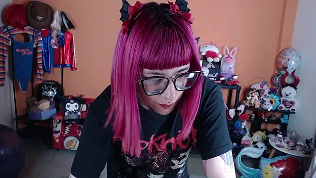 MissMiia2's Live XXX Chat