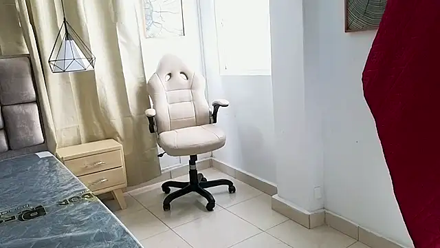 scarlettjohnson_ 라이브 XXX 채팅