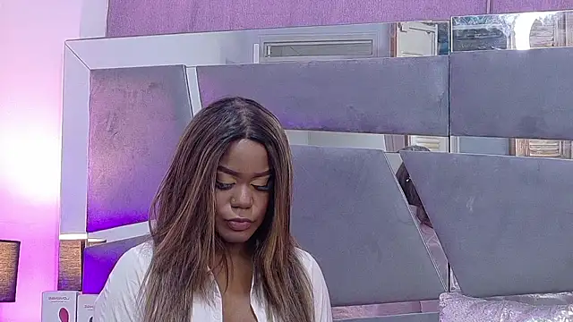 LorraiineJohnson: онлайн-секс-чат