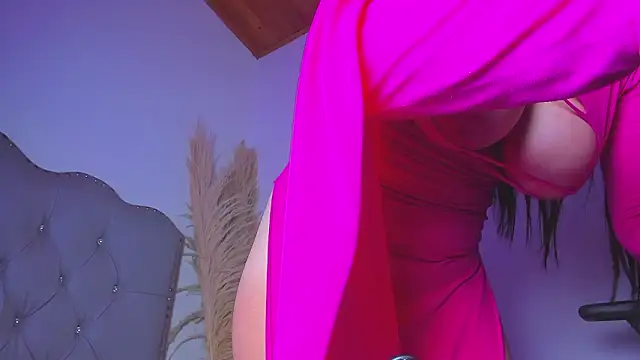 Онлайн чат XXX Tahiraa_