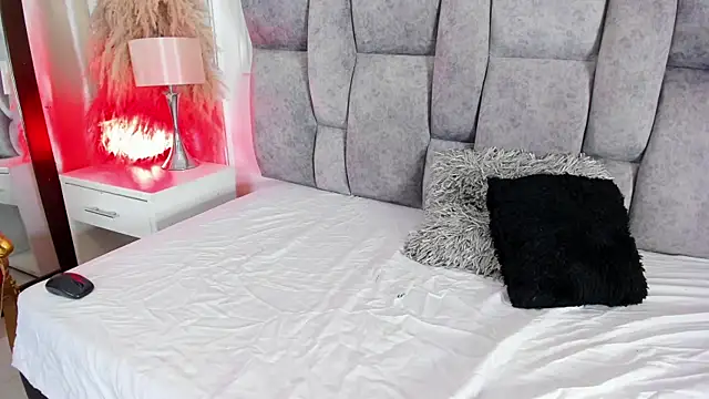 Stefyrossy's Live XXX Chat