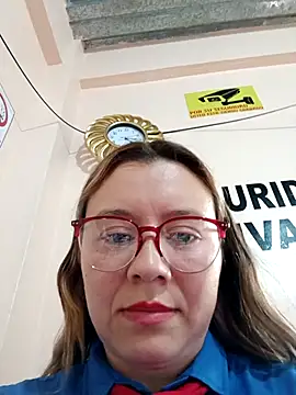 Hannah-colx Adlı Modelin Canlı XXX Sohbeti