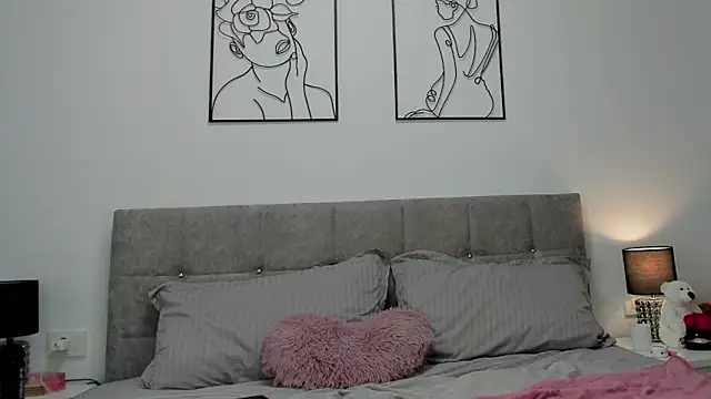 Ginny_Joy Adlı Modelin Canlı XXX Sohbeti