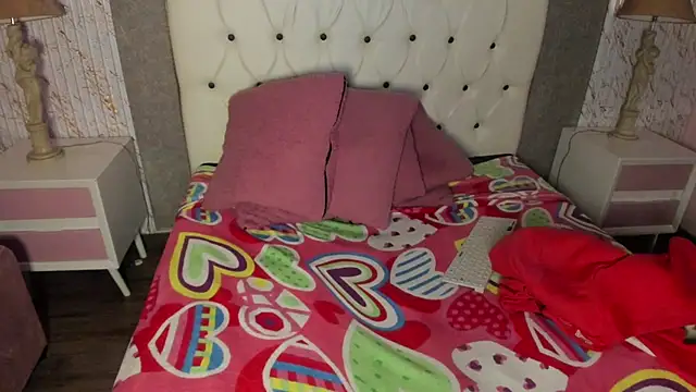 Nahomi_Lara: απευθείας συνομιλία ΧΧΧ