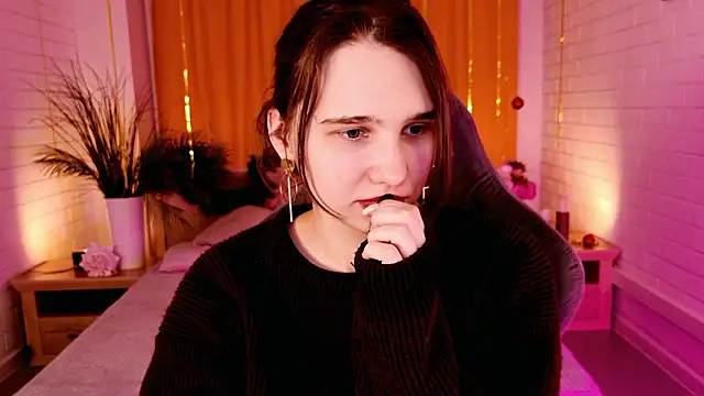 Chatroom XXX en direct de TessaMill