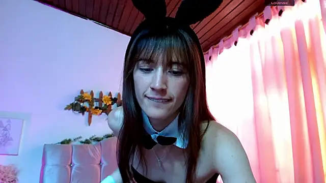 Chat XXX en directo de ChloeJohnsoon