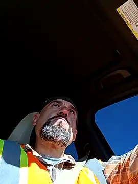 mikeystrong élő XXX-chatje