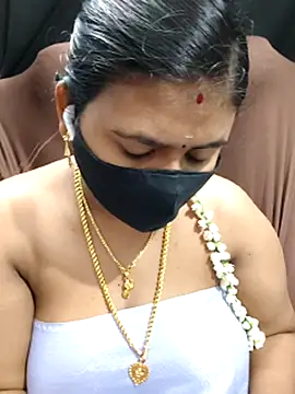 Tamil_Lotus' Live XXX Chat