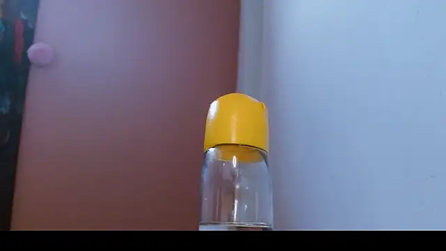 Chatroom XXX en direct de zoe_Nolimits18