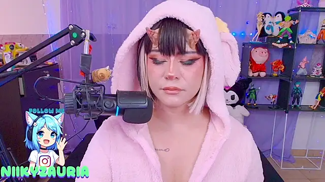 _niiky's Live XXX Chat