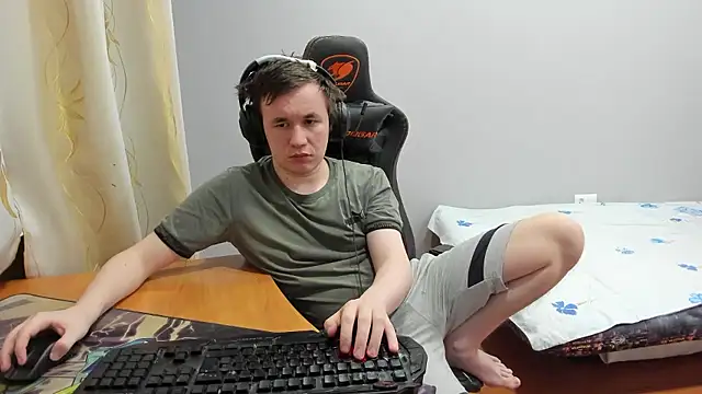 iliaskrislove 现场XXX聊天