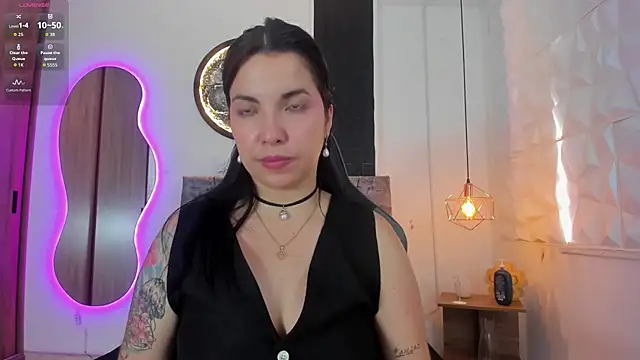 tatiana_sc élő XXX-chatje