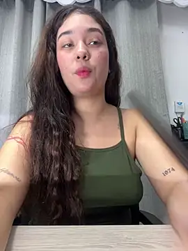 lana_rousse01's Live XXX Chat