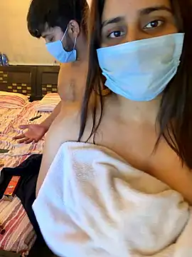 youngcoupleloverose's Live XXX Chat