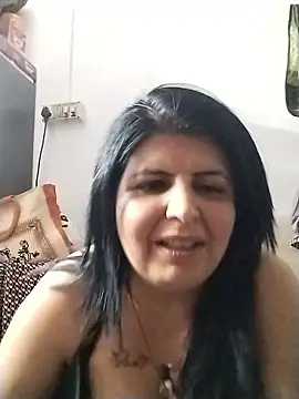 Jann_Riya333 网络视讯表演