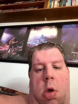 Stephanie1984 现场XXX聊天