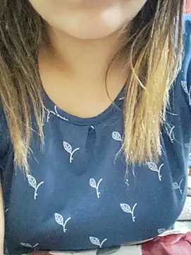 XXX chat uživo modela Tanha18