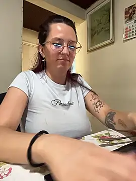 Zoe_fire's Live XXX Chat