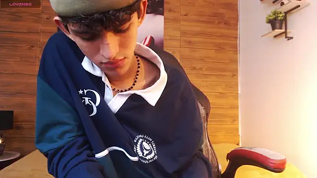 Michaelkoiv 现场XXX聊天