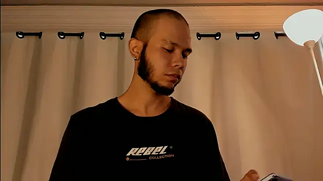 Liam_Noir's Live XXX Chat