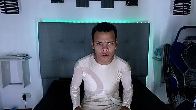 Czat XXX na żywo – William_Lewis