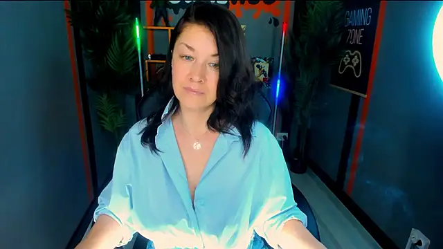 AnaMills' Live XXX Chat