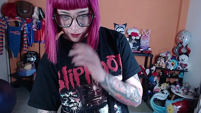 MissMiia2 现场XXX聊天