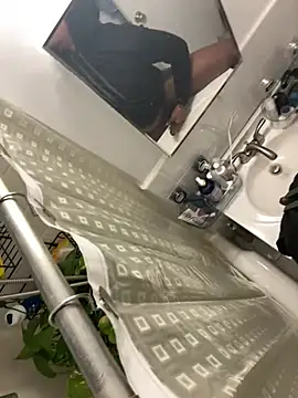 Chatroom XXX en direct de jah_jah6