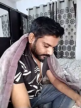 avi007p élő XXX-chatje