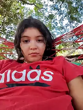 Soymaia 라이브 XXX 채팅