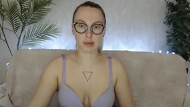 Онлайн чат XXX _Eveline_StaRR_